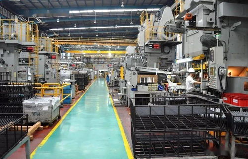 集裝箱廠招聘 月薪萬元長白班，學(xué)徒亦可技術(shù)交流成長